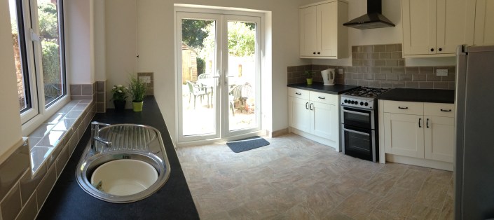 20160806_141927129_ios