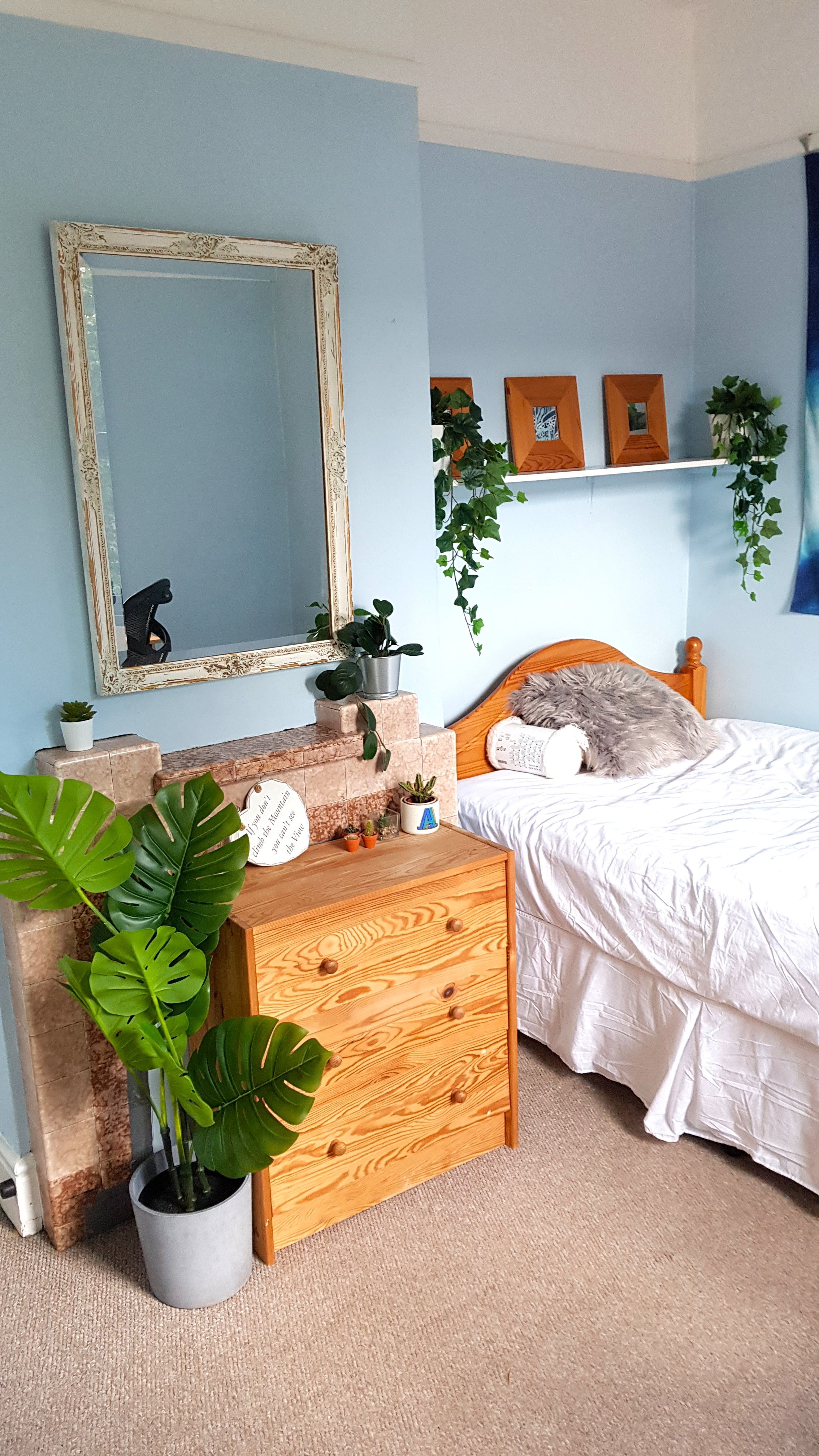 57 back bedroomedited